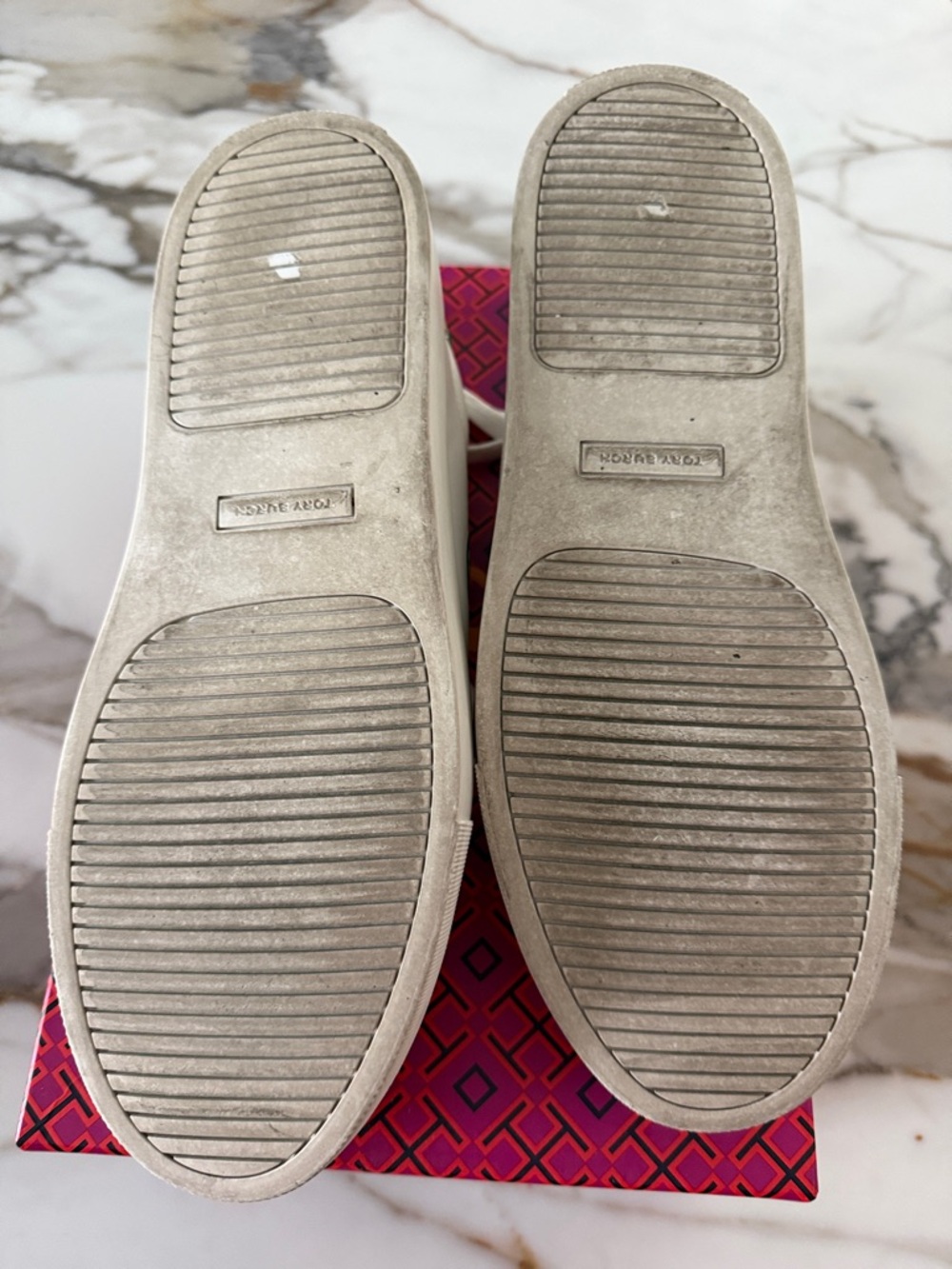Tory Burch White Leather Sneakers with Green Logo and Heel Tab/color block - Picture 6 of 8